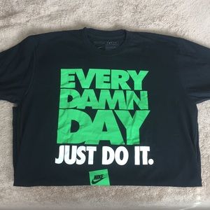 Nike graphic Tee